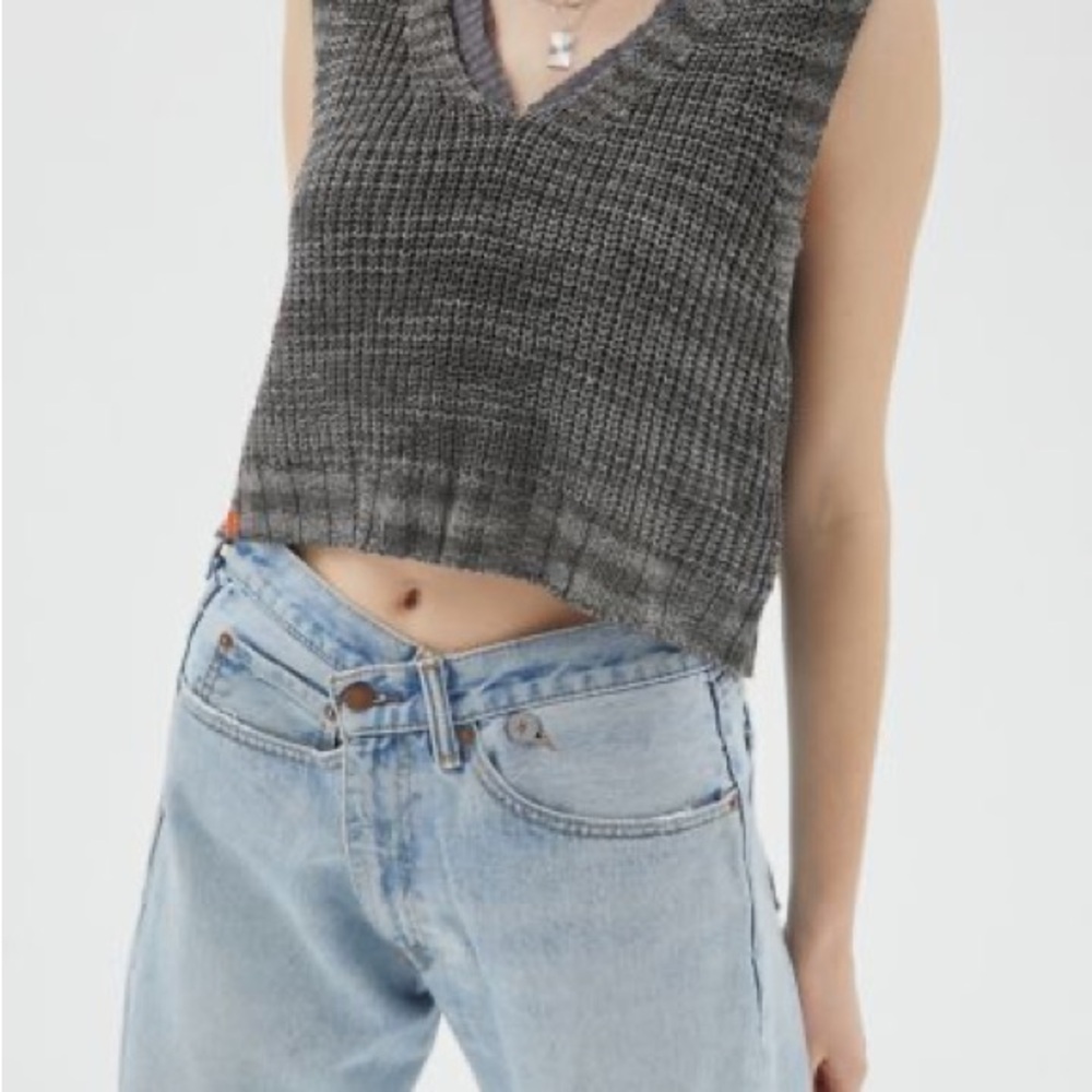 BDG Charcoal sweater tank